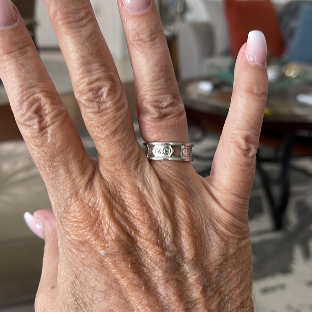 Vintage Tiffany and Co ring 925 Sterling  Silver